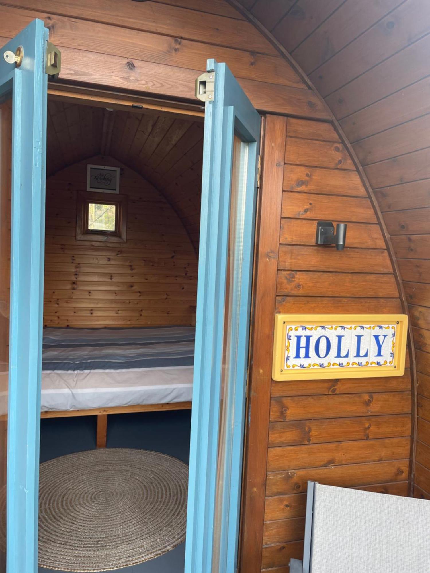 Glamping In The 2Nd Field Hotel Aughrim Exterior photo
